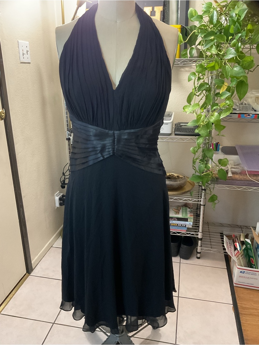 Classic Black One-Shoulder Halter Dress with Pleated Waist Detail